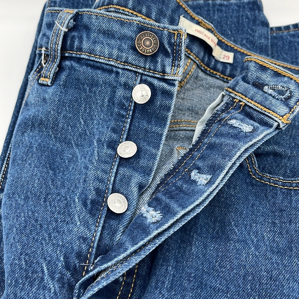 Levi’s RibCage Boot Cut Jeans - Picture 8 of 13